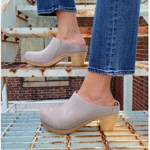 Dansko Abbie Taupe Nubuck Women's Clogs